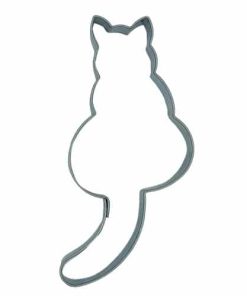 Chat avec la queue qui pend